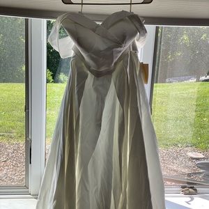 Wedding Gown with long train